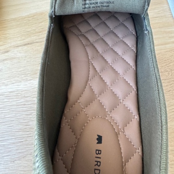 Birdies womens flat starling light olive green raffia shoes size 9 NWOT w/box - Picture 3 of 4